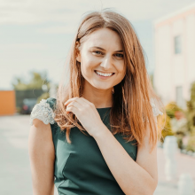 Avatar profil-utilizator/adelina-dragomir-8240-25/adelina-dragomir-optimizare-website-uri-servicii-it-consultanta-contabilitate-it--20170628182446.png