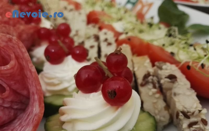 3servicii-catering-organizari-nunti-si-botezuri-organizari-evenimente-organizari-evenimente--adrian-dupoi-.png