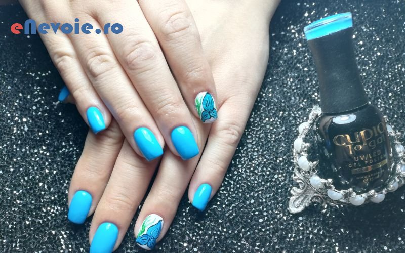 1manichiura-si-pedichiura-cosmetica-relaxare--andreea-macas.png