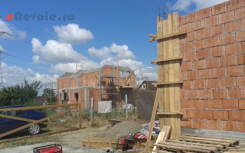 sudura-asistenta-tehnica-in-constructii-confectii-metalice-demolari-hidroizolatii-termoizolatii-acoperisuri-constructii-civile-constructii--andyviorel-4040-4a1.png