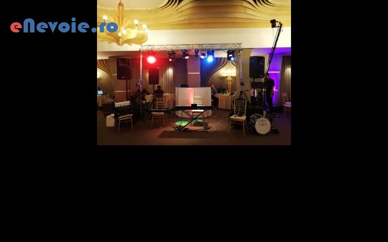 6divertisment-evenimente-dj-formatie-muzicala-fum-greu-gheata-carbonica-sonorizare-si-lumini-organizari-evenimente-organizari-eveni-bd-music-even.png