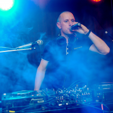 Avatar profil-utilizator/bejenaru-studio-1820-54/petrisor-bejenaru-dj-sonorizare-si-lumini-organizari-evenimente--20161206123508.png