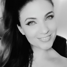 Avatar profil-utilizator/bianca-girla-3430-29/bianca-girla-meditatii-muzica-educatie-formare-profesionala--20200630122156.png