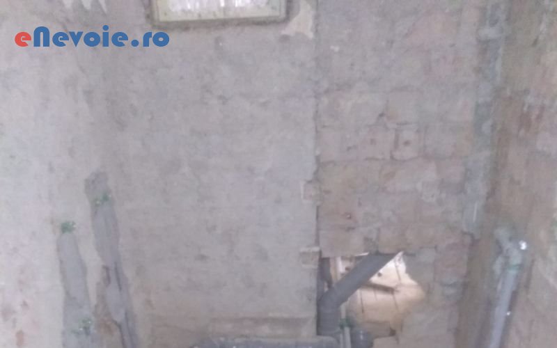 2reparatii-termice-reparatii-sanitare-montare-aer-conditionat-instalatii-de-gaze-instalatii-termice-instalatii-sanitare-sanitare-el-campan-dani-2.png