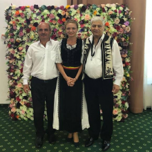 Avatar profil-utilizator/formatia-flori-de-mai-8657-e0/formatia-flori-de-mai-divertisment-evenimente-dj-formatie-muzicala-sonorizare-si-lumini-organizari-nunti-si-botezuri-organizari-ev-20181210165113.png