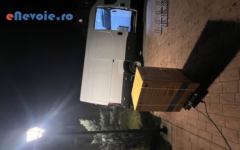 4servicii-mutari-transfer-aeroport-inchirieri-masini-de-transport-transport-persoane-transport-marfuri-transport-depozitare--george-nedele.png