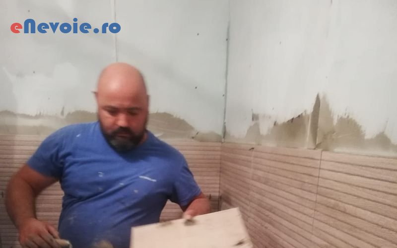 5reconditionari-suprafete-din-lemn-demolari-hidroizolatii-termoizolatii-acoperisuri-constructii-civile-constructii--ionut-constanl.png