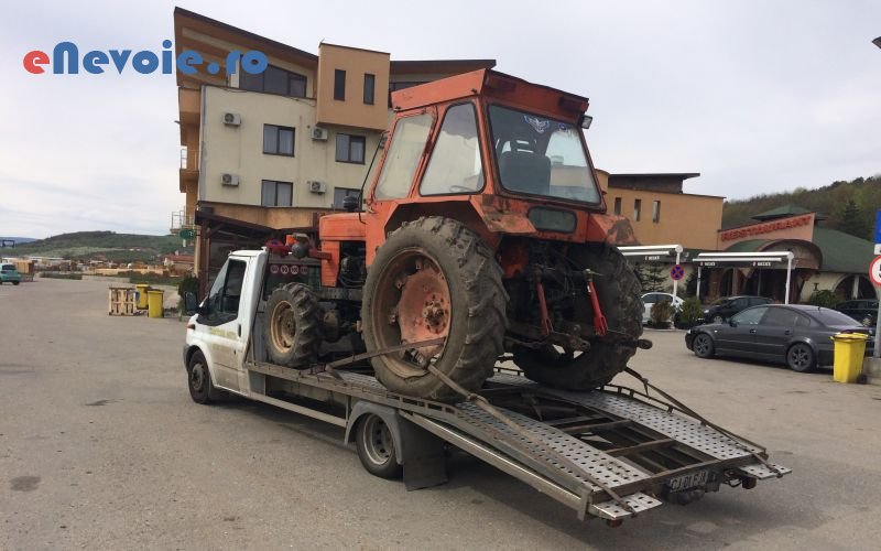 4tractari-auto-asistenta-rutiera-auto-moto--jozsef-attila.png