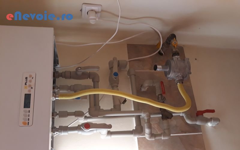 3montare-panouri-solare-reparatii-termice-reparatii-sanitare-instalatii-de-gaze-instalatii-termice-instalatii-sanitare-sanitare-ele-marian-dorel-.png