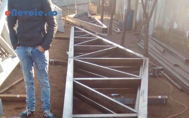 6hale-metalice-constructii--moise-madalin.png