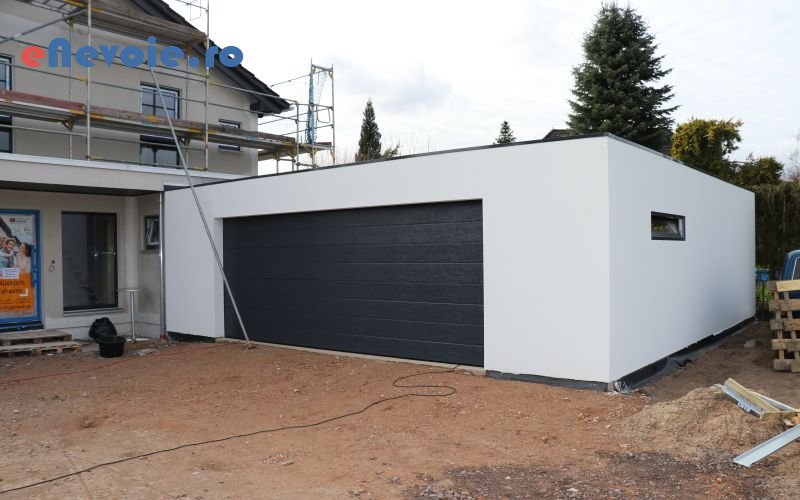 4usi-garaj-plasa-de-insecte-jaluzele-rulouri-exterioare-ferestre-usi-reparatii-tamplarie-tamplarie-aluminiu-tamplarie-pvc-mobilier--sc-maia-magic.png