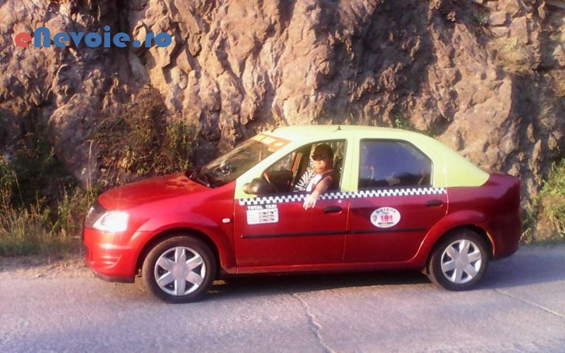 3transfer-aeroport-oriunde-transport-persoane-oriunde-transport-depozitare--sc-rockoflori.png